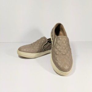 Steve Madden Tan Leather Quilted Flats 6M